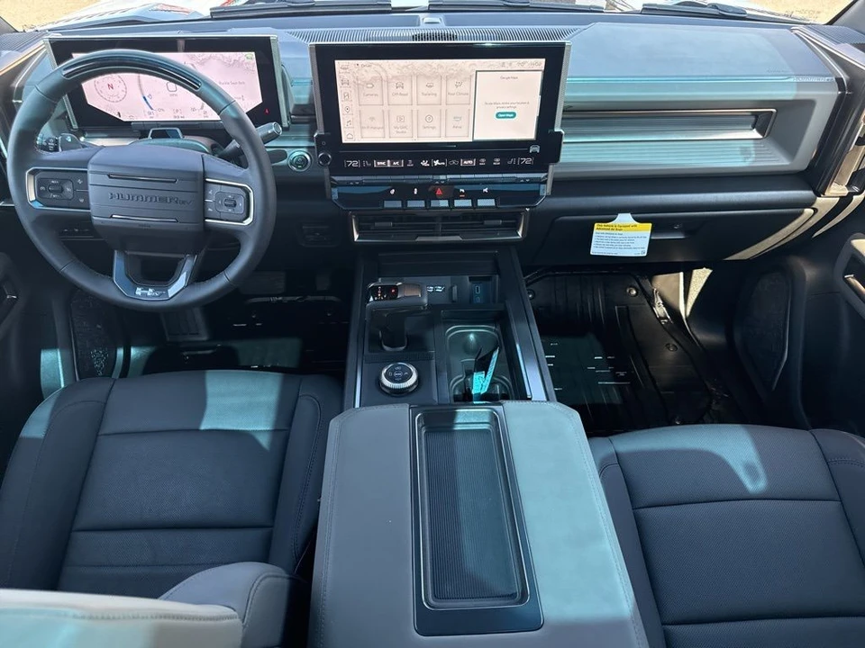 2024 GMC Hummer EV - Image 15 of 21