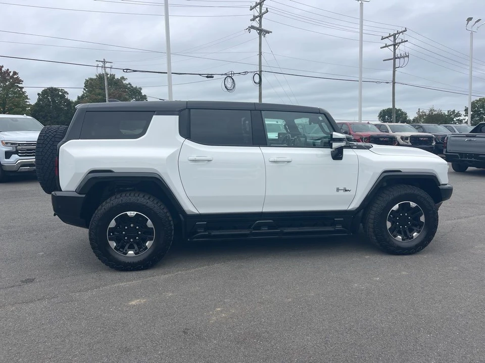 2024 GMC Hummer EV - Image 6 of 21
