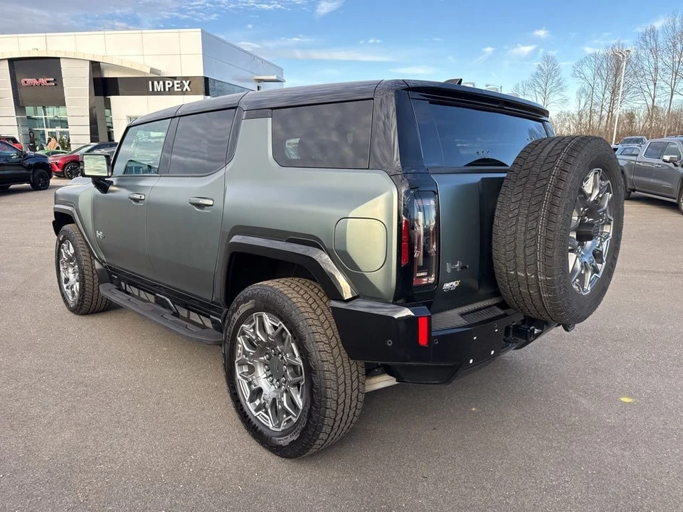 2024 GMC Hummer EV - Image 3 of 12