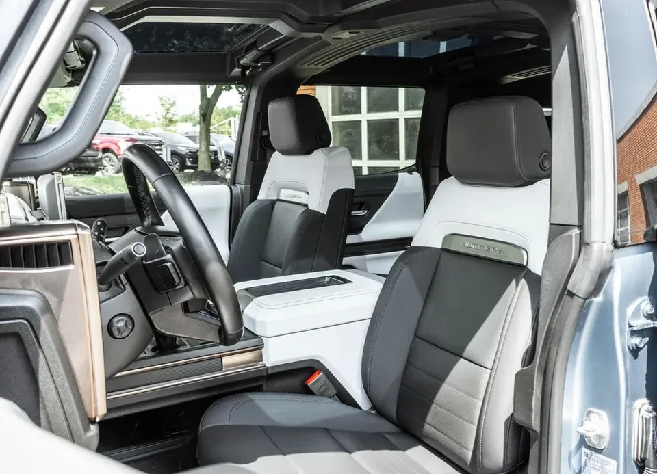 2024 GMC Hummer EV - Image 6 of 20
