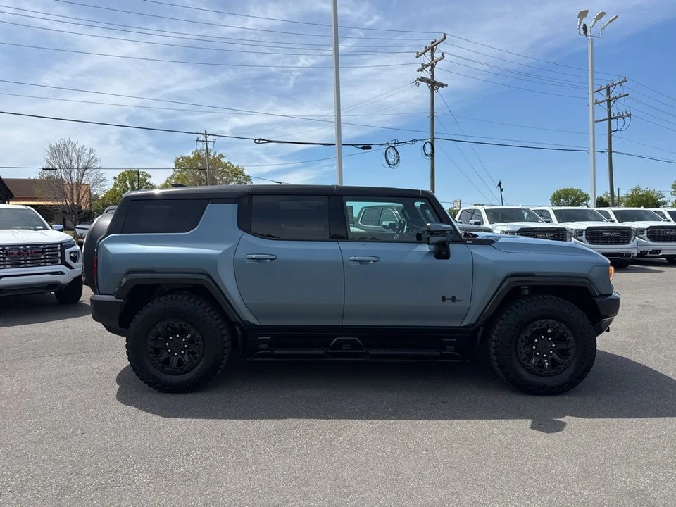 2024 GMC Hummer EV - Image 6 of 21