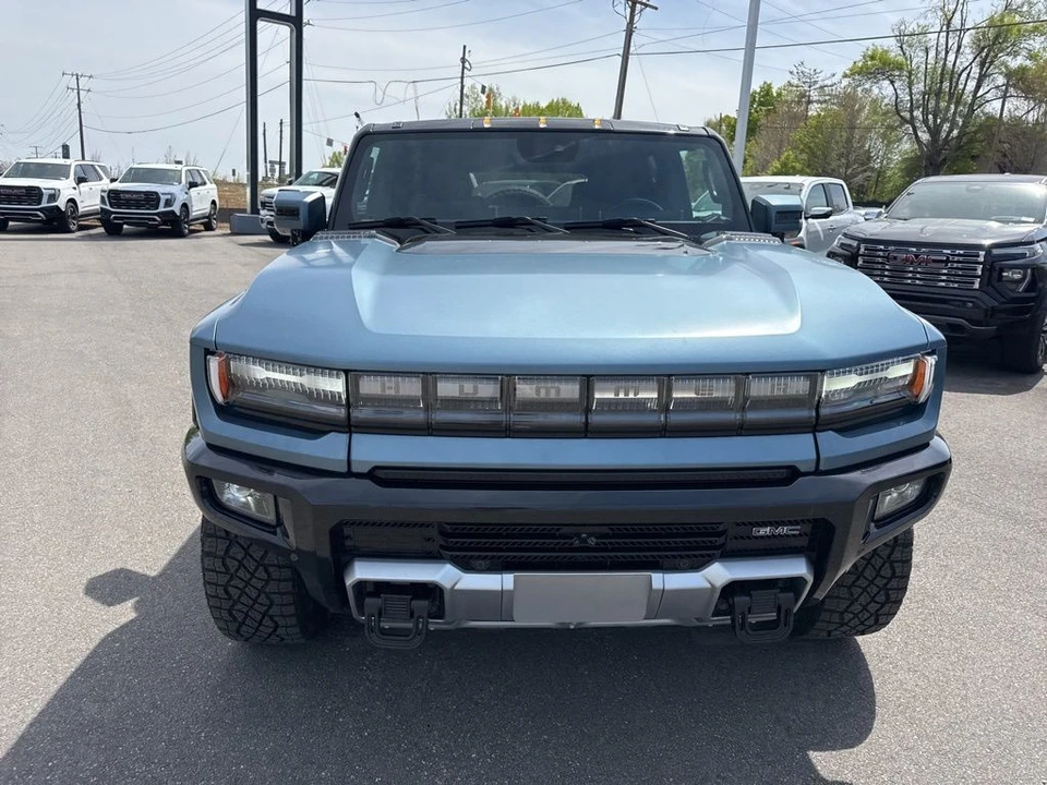 2024 GMC Hummer EV - Image 8 of 21