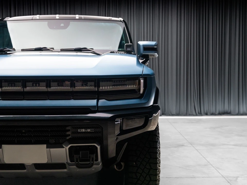 2024 GMC Hummer EV - Image 20 of 21