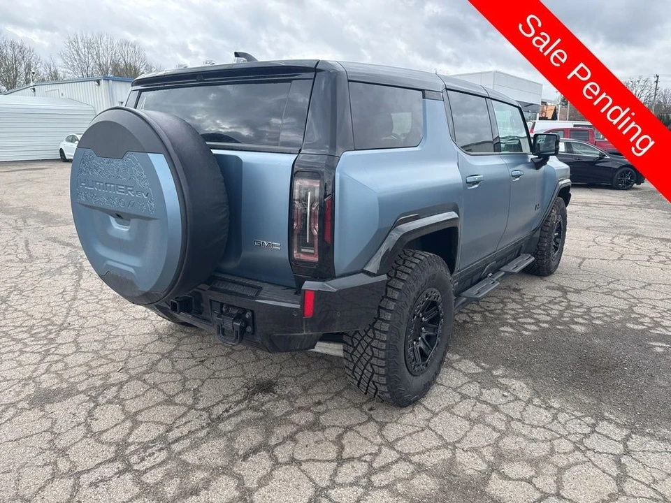 2024 GMC Hummer EV - Image 3 of 7