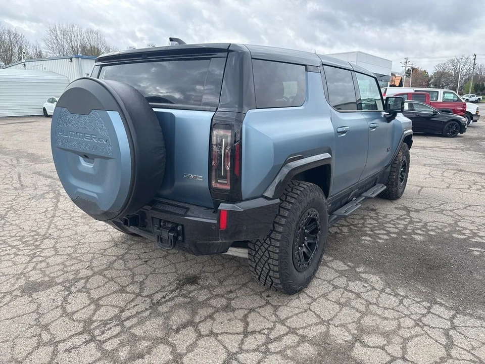 2024 GMC Hummer EV - Image 3 of 7
