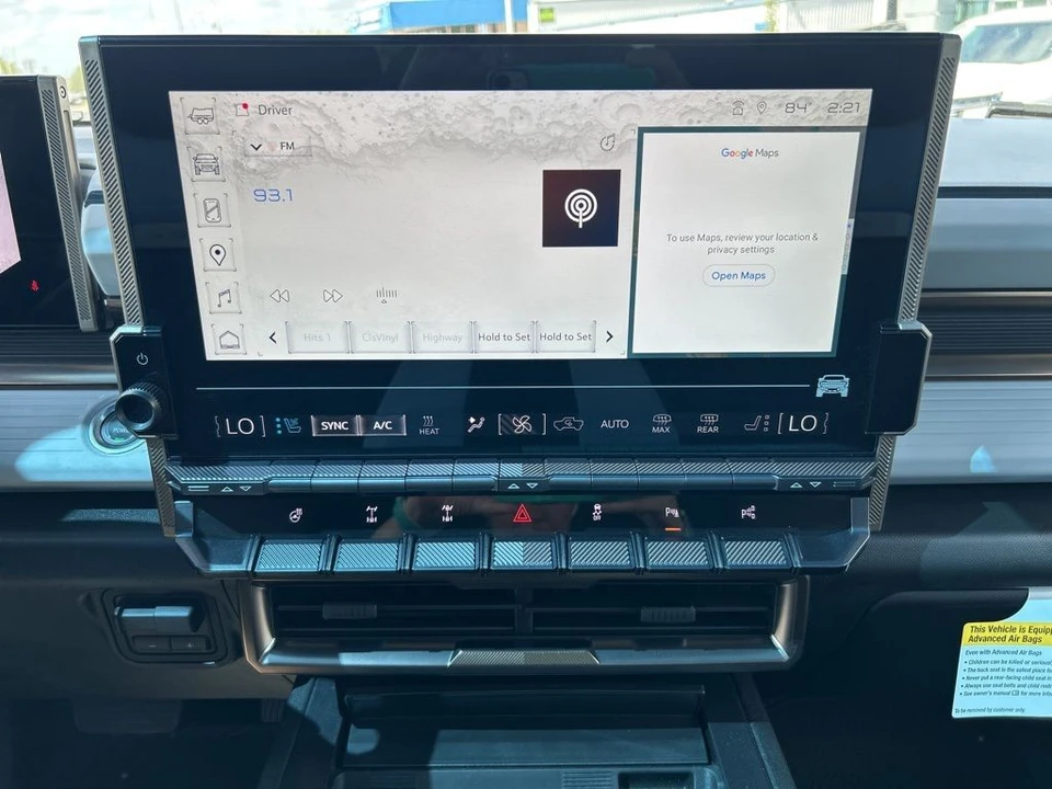 2024 GMC Hummer EV - Image 19 of 21