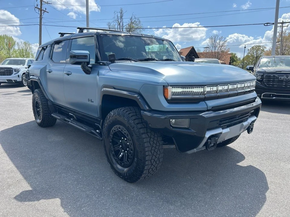 2024 GMC Hummer EV - Image 7 of 21