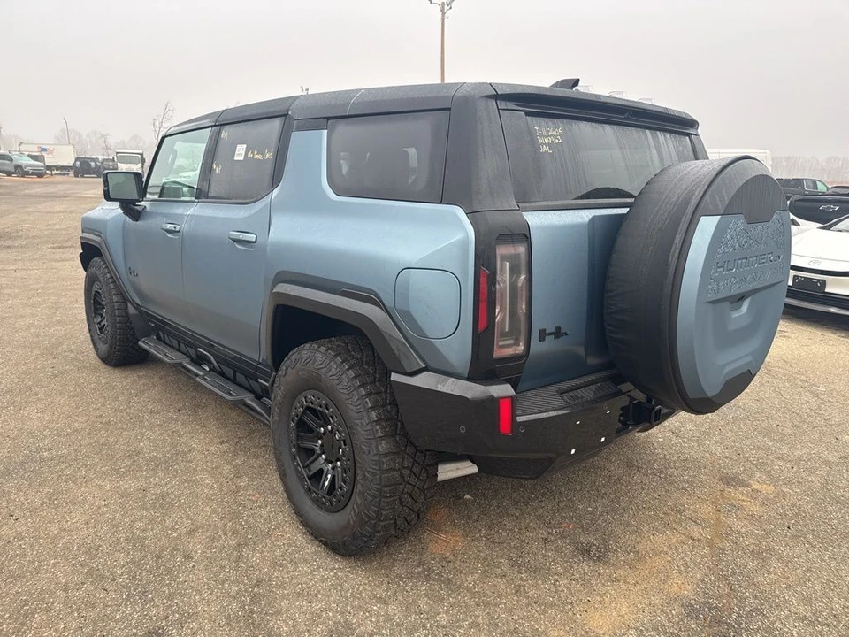2024 GMC Hummer EV - Image 2 of 6