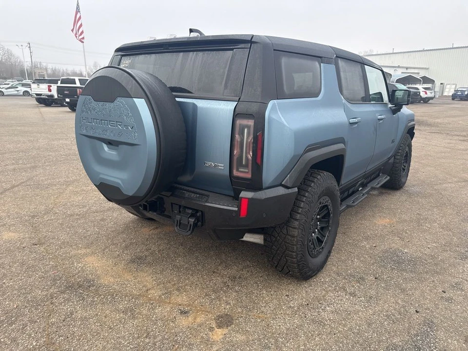 2024 GMC Hummer EV - Image 3 of 6