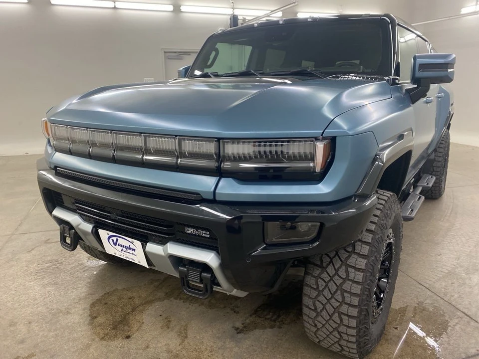 2024 GMC Hummer EV - Image 4 of 12
