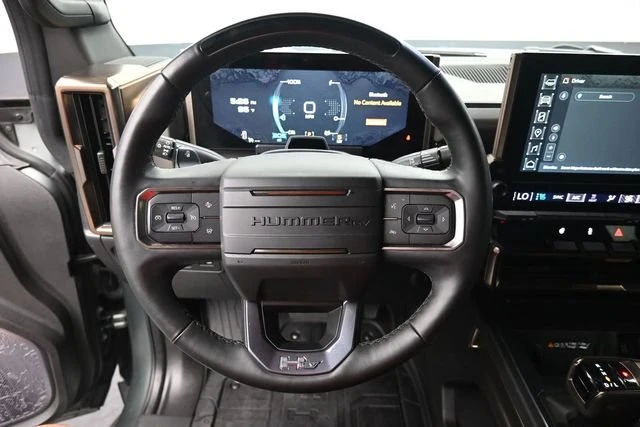 2024 GMC Hummer EV - Image 15 of 20