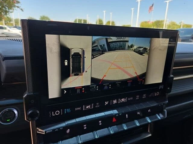 2024 GMC Hummer EV - Image 9 of 20