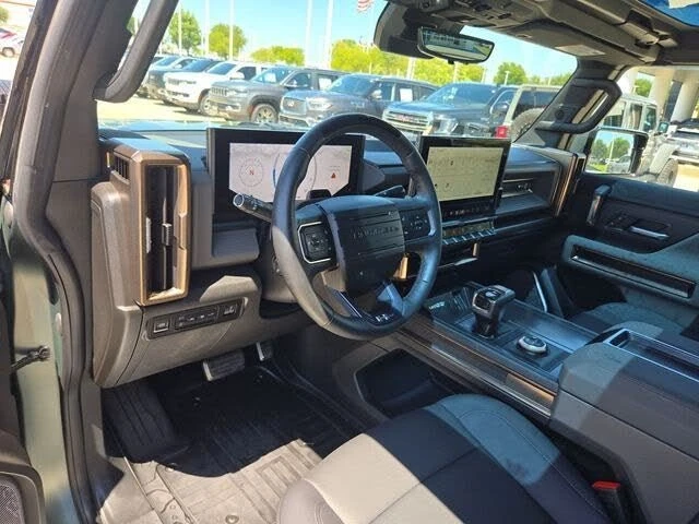 2024 GMC Hummer EV - Image 5 of 20