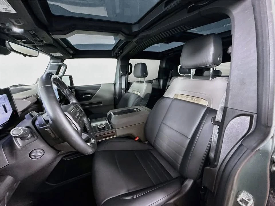 2024 GMC Hummer EV - Image 4 of 16