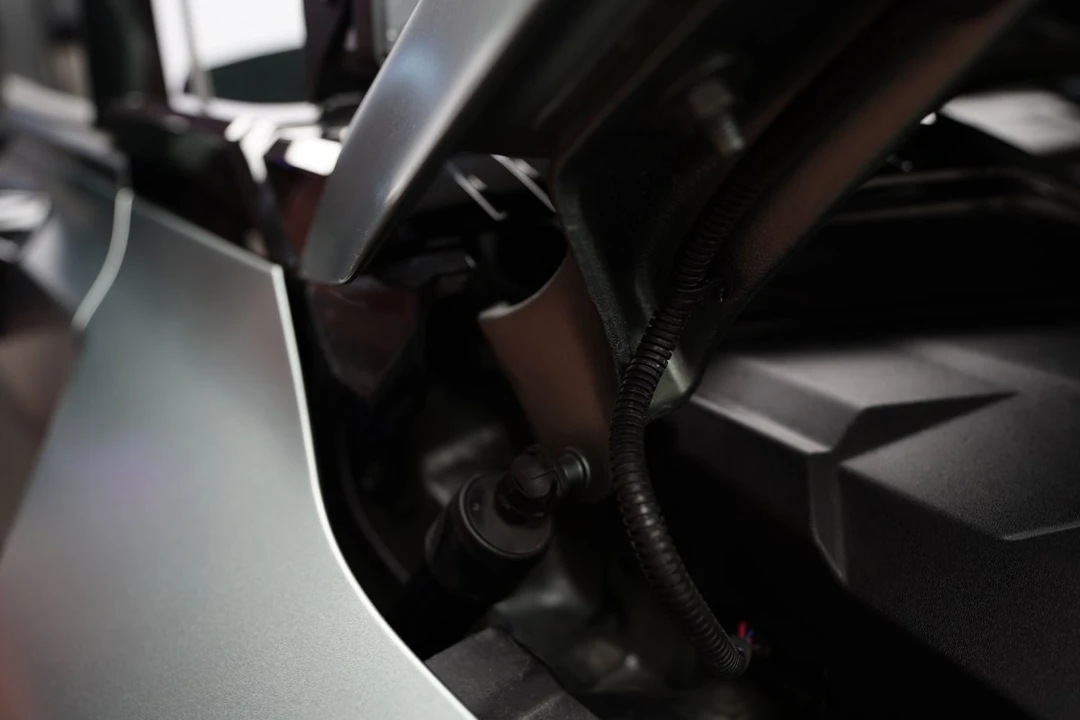 2024 GMC Hummer EV - Image 28 of 31