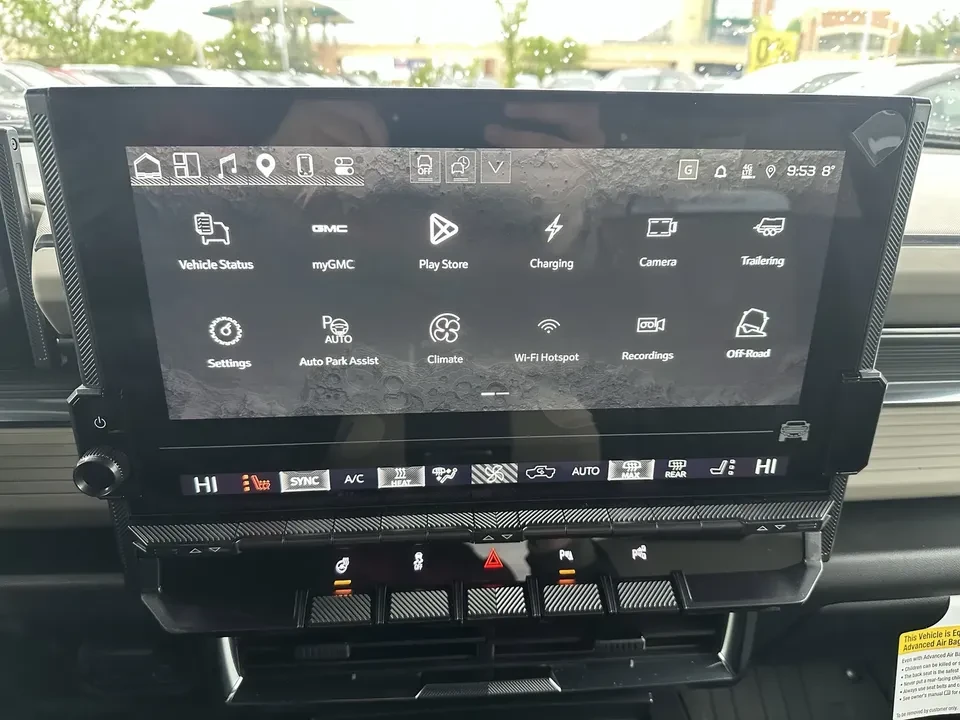 2024 GMC Hummer EV - Image 5 of 6