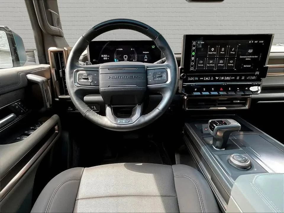 2024 GMC Hummer EV - Image 8 of 20