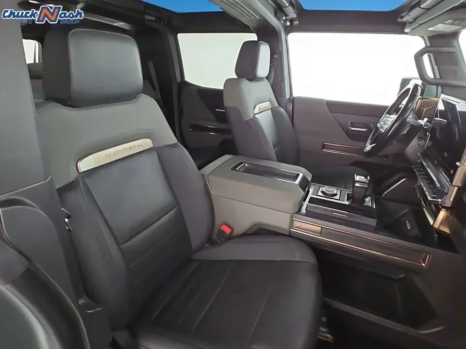 2024 GMC Hummer EV - Image 18 of 20