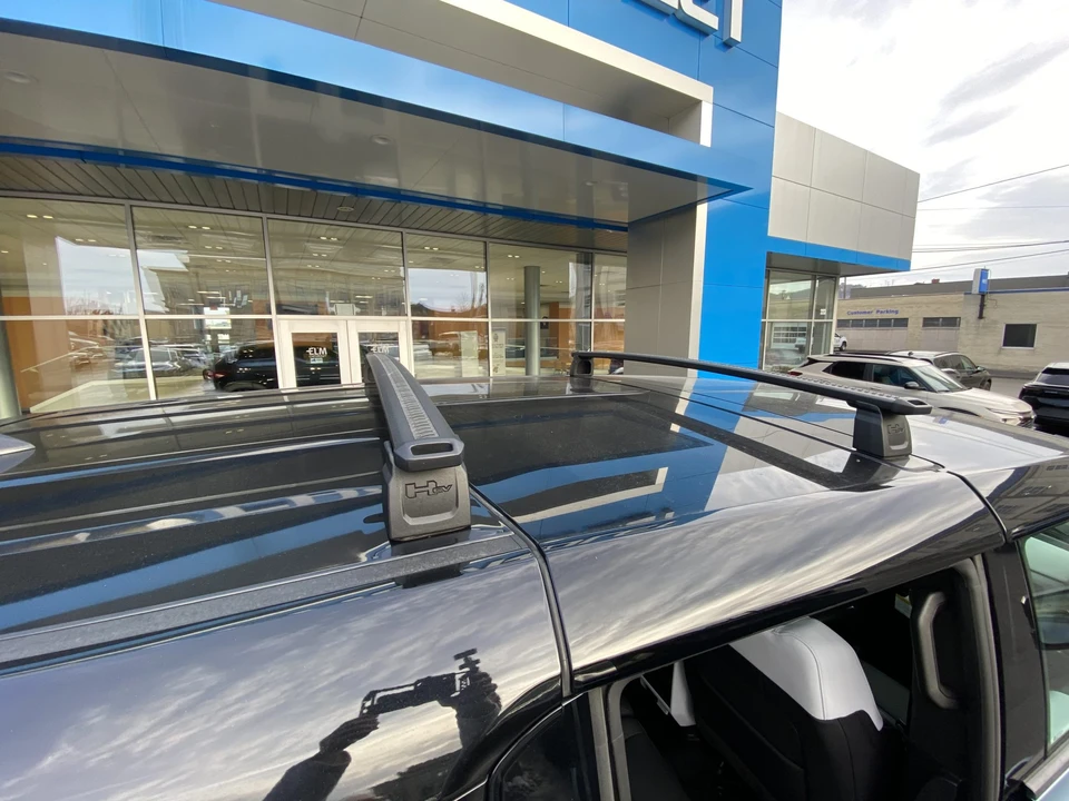 2024 GMC Hummer EV - Image 22 of 31