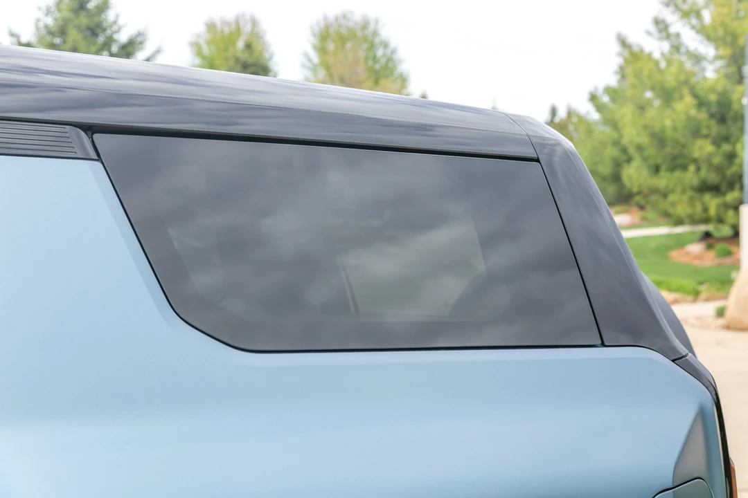 2024 GMC Hummer EV - Image 30 of 31