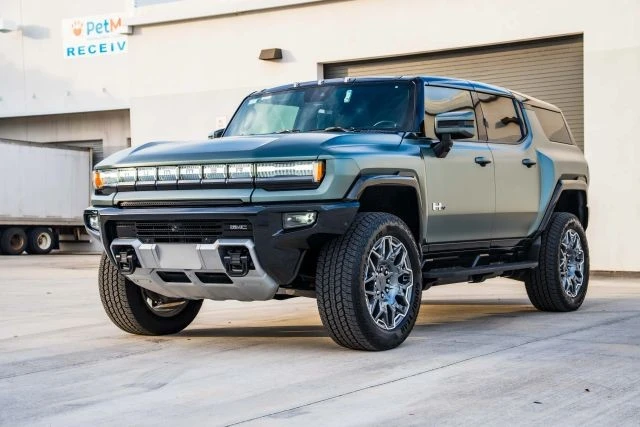 2024 GMC Hummer EV - Image 3 of 12
