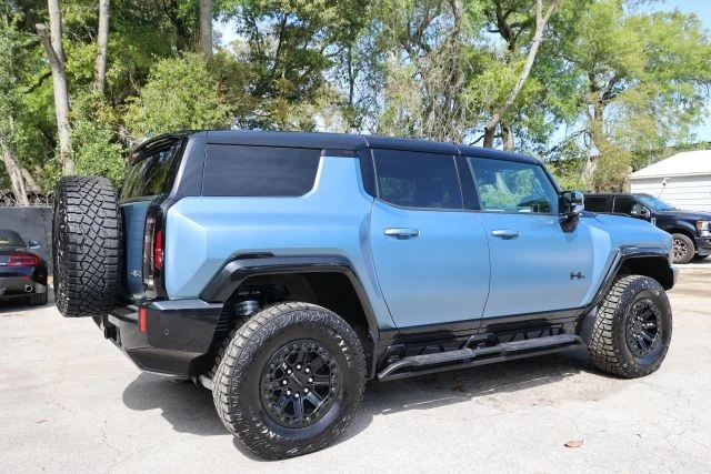 2024 GMC Hummer EV - Image 4 of 21