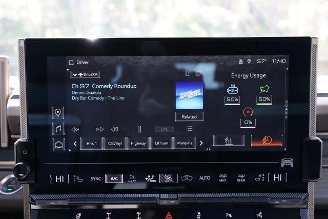 2024 GMC Hummer EV - Image 16 of 21