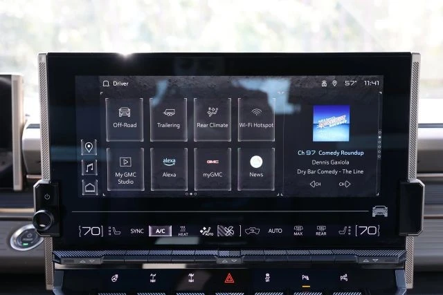 2024 GMC Hummer EV - Image 21 of 21