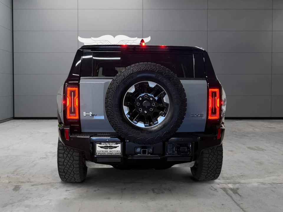 2024 GMC Hummer EV - Image 4 of 25