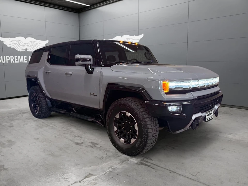 2024 GMC Hummer EV - Image 7 of 25