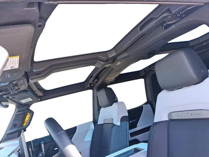 2024 GMC Hummer EV - Image 20 of 20