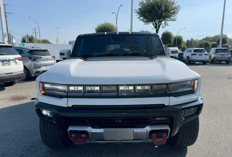 2024 GMC Hummer EV - Image 2 of 19