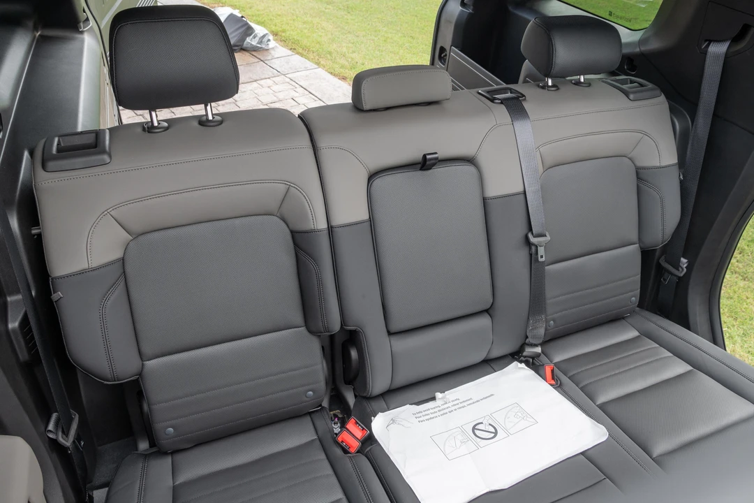 2024 GMC Hummer EV - Image 27 of 31