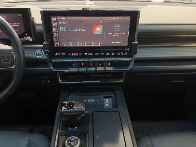 2024 GMC Hummer EV - Image 31 of 31