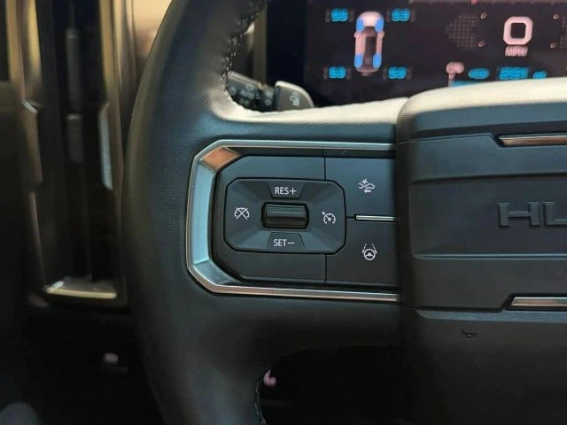 2024 GMC Hummer EV - Image 24 of 31
