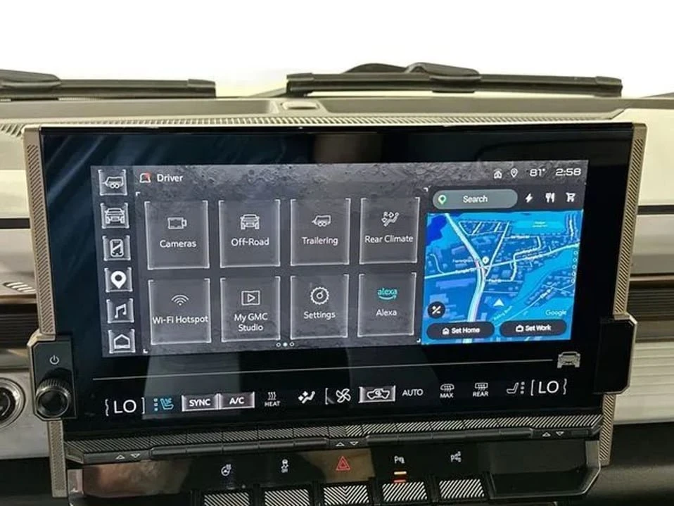 2024 GMC Hummer EV - Image 16 of 20