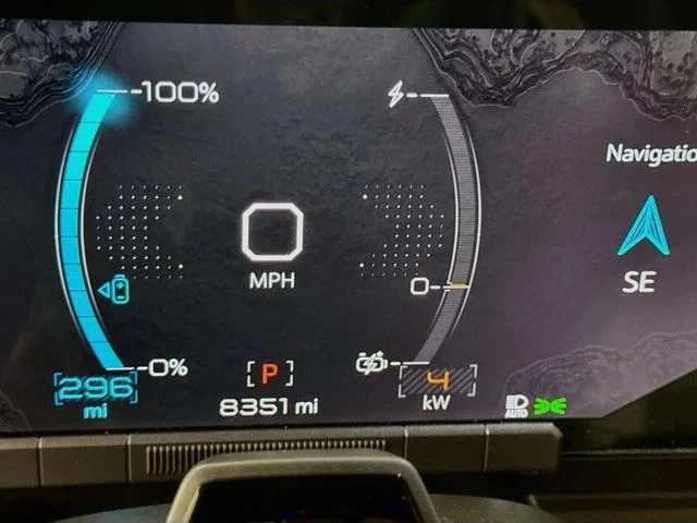 2024 GMC Hummer EV - Image 12 of 20