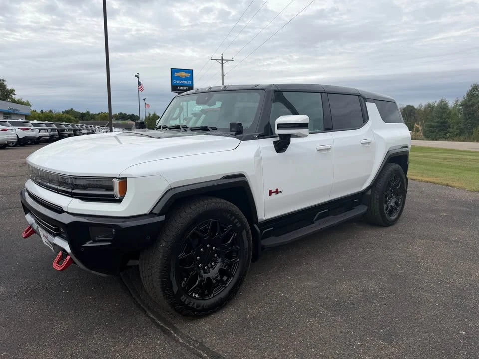 2024 GMC Hummer EV - Image 4 of 5