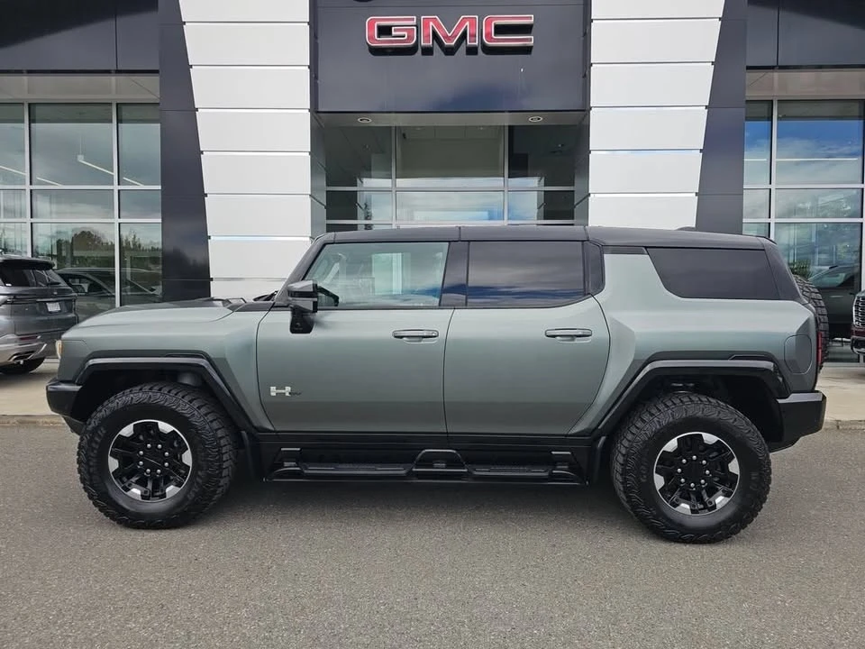 2024 GMC Hummer EV - Image 2 of 11