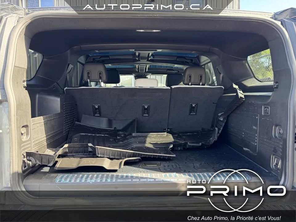 2024 GMC Hummer EV - Image 18 of 20