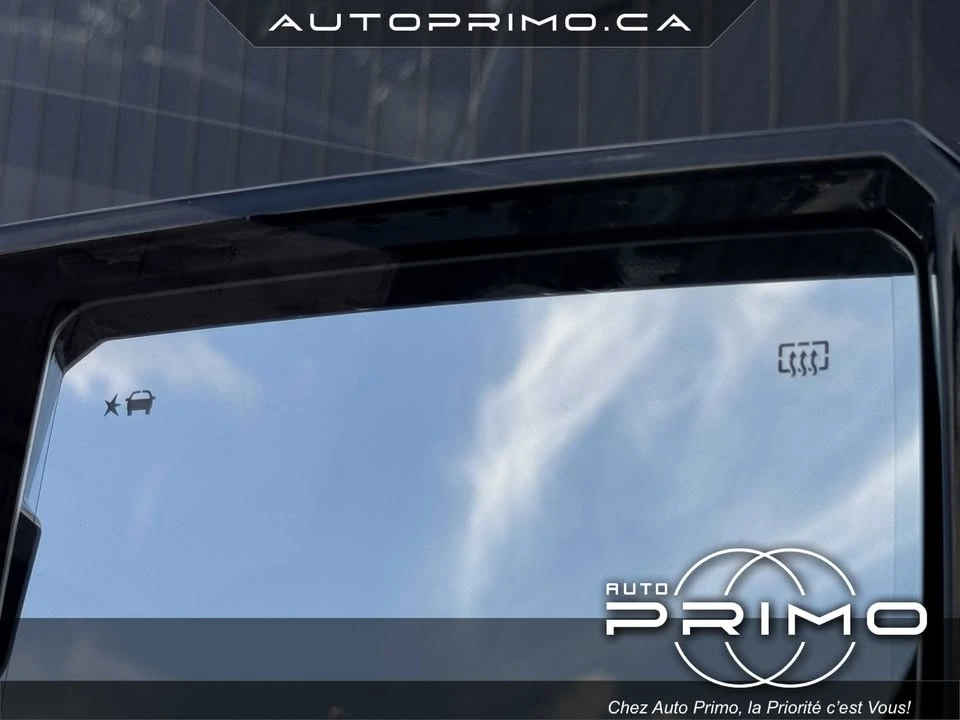 2024 GMC Hummer EV - Image 10 of 20
