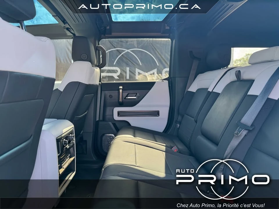 2024 GMC Hummer EV - Image 17 of 20