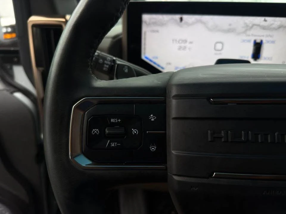 2024 GMC Hummer EV - Image 6 of 18