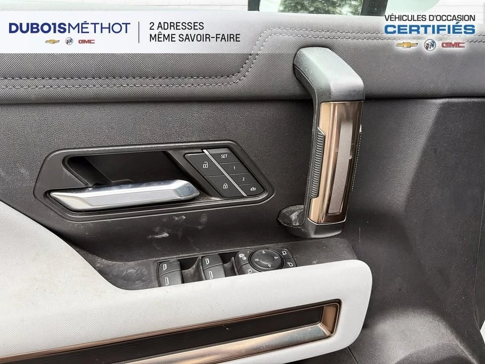 2024 GMC Hummer EV - Image 15 of 18