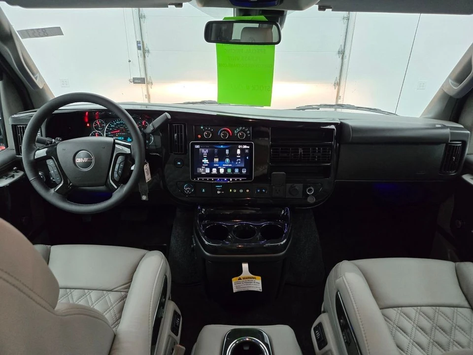 2024 GMC Savana - Image 2 of 21