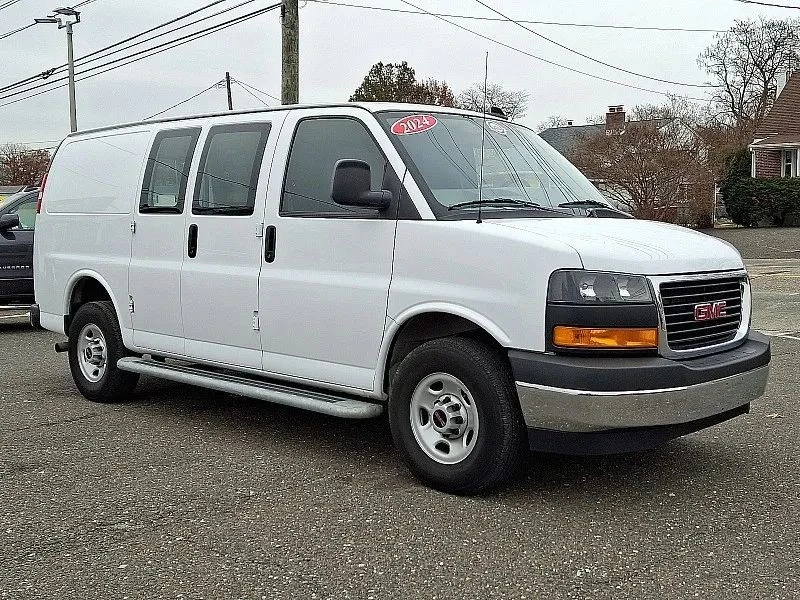 2024 GMC Savana - Image 2 of 12