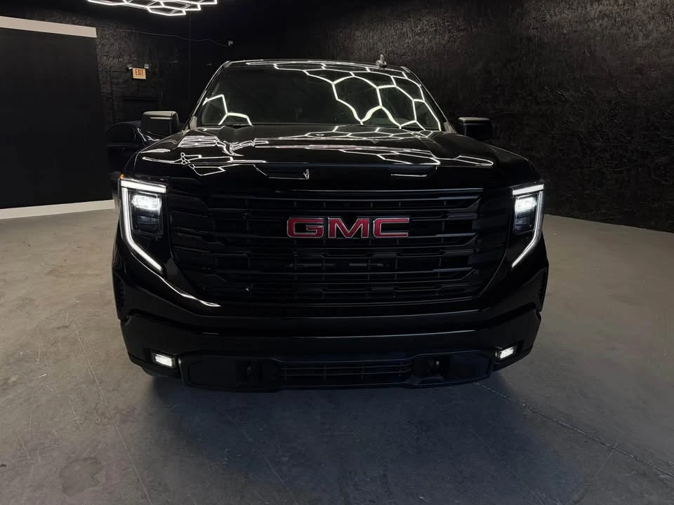 2024 GMC Sierra 5th Gen - Image 9 of 17