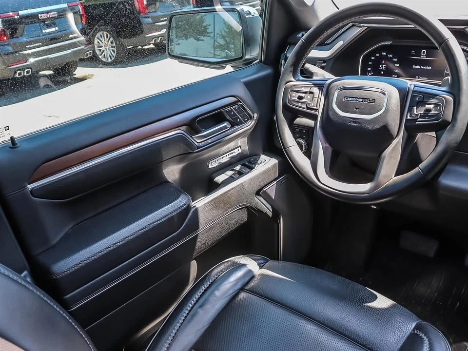 2024 GMC Sierra 5th Gen - Image 16 of 20