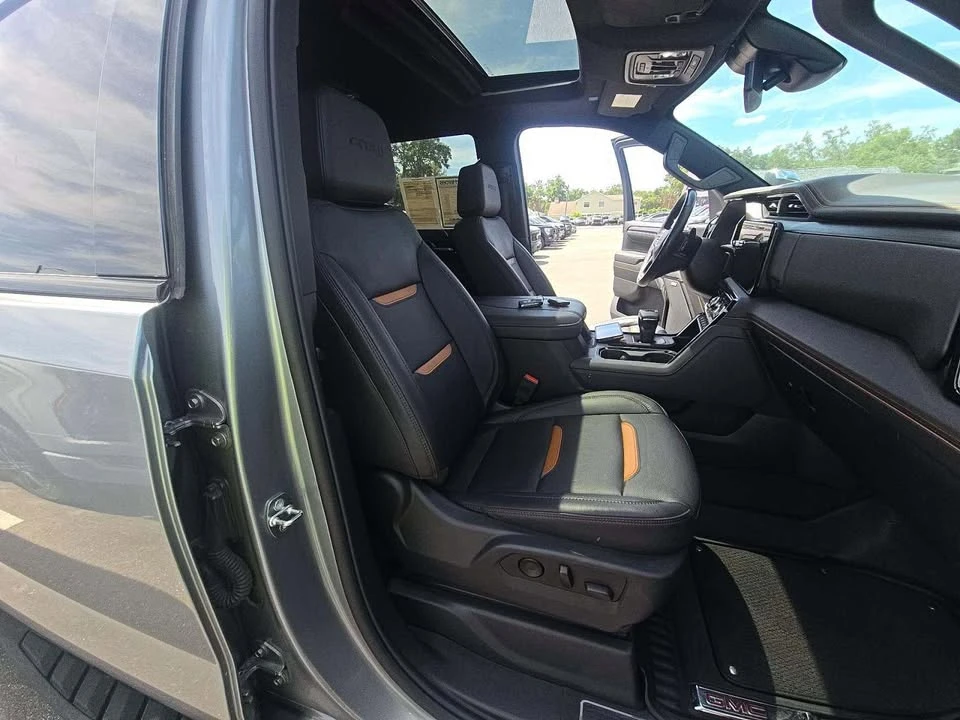 2024 GMC Sierra 5th Gen - Image 6 of 11