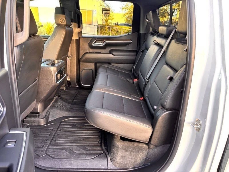 2024 GMC Sierra 5th Gen - Image 14 of 21